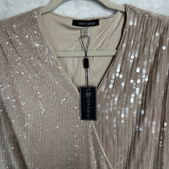 NWT Cable & Gauge Champagne Sequin Faux Wrap Top Size Small Sparkly Neutral Glam - Picture 7 of 15